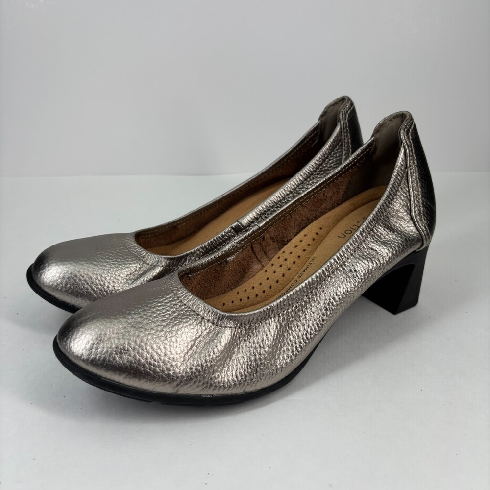 Clarks Neiley Pearl Women's US 6.5W Pewter Metallic Leather Slip-On Pump Heel